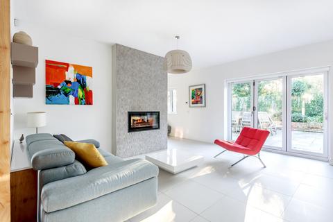 23 Cambridge Road, Linton, Cambridge, CB21 4NN