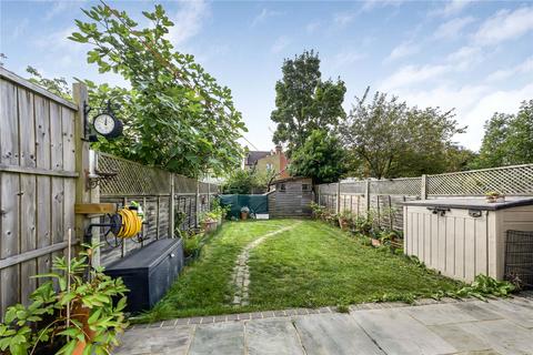 29 Kings Avenue, New Malden, KT3 4DU
