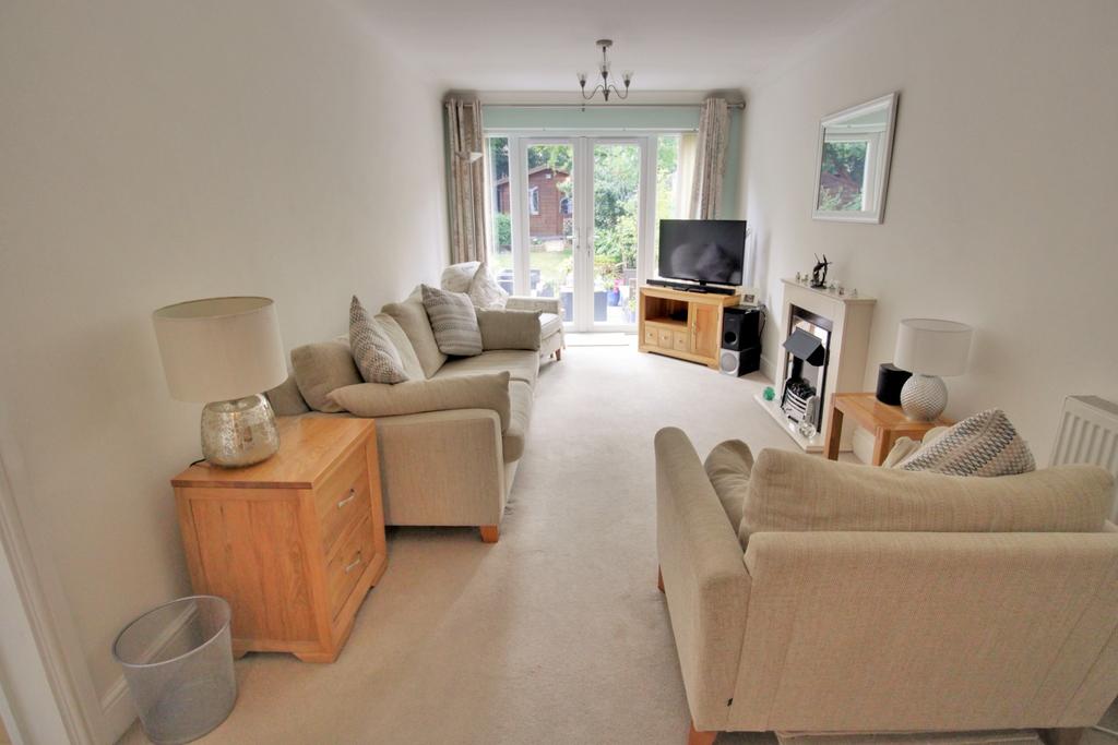 FROGMORE LANE, LOVEDEAN 4 bed semidetached house for sale £475,000
