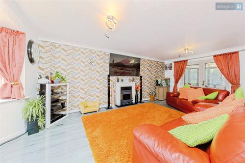5 bedroom detached house for sale, Mill Bridge Close, Crewe, Cheshire, CW1