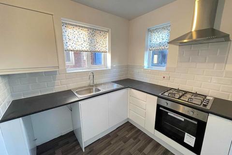 3 bedroom semi-detached house to rent, Woolsington Road, North Shields. NE29 8RU.  * NEWLY REFURBISHED *