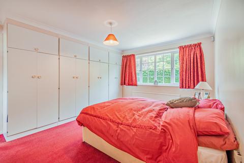 1 Swallow Close, Rickmansworth, WD3 7DZ