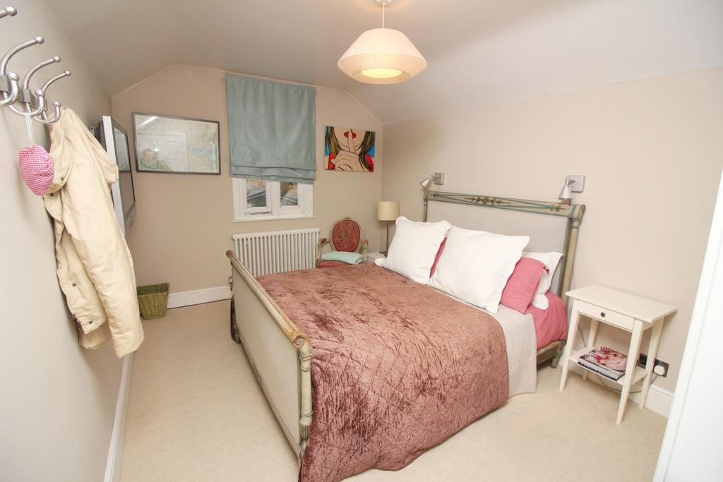 Bed 3