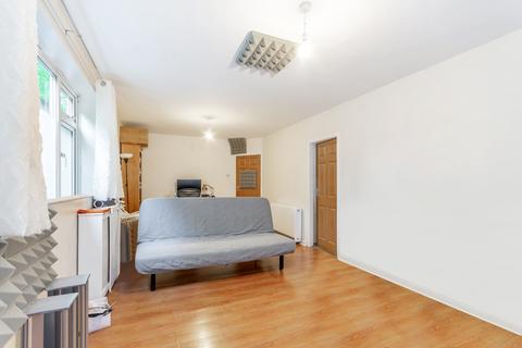 2 bedroom apartment for sale, Malcolm Close, Nottingham, Nottinghamshire, NG3 5AP