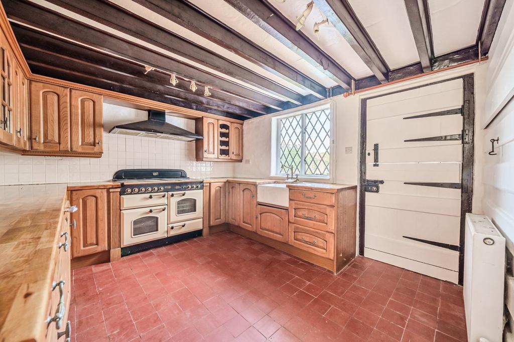 Goddards Green Road, Benenden, TN17 2 bed semidetached house for sale £375,000