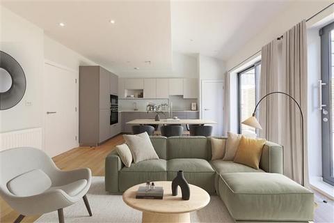 11 Woodrow, London, SE18 5DG
