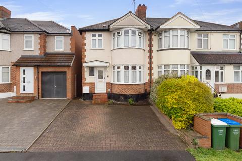 17 Cray Road, Belvedere, DA17 6NB
