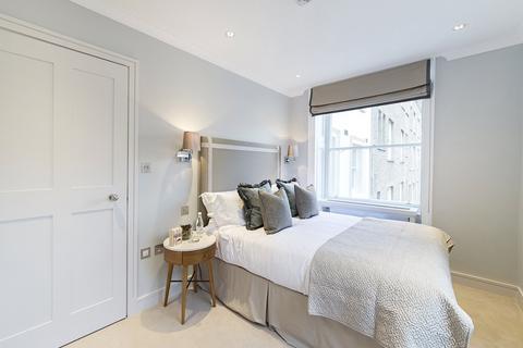 undefined, King Street, Covent Garden, WC2E