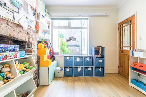 3 Ashton Gate Road, Bristol, BS3 1SZ