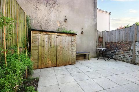 3 Ashton Gate Road, Bristol, BS3 1SZ