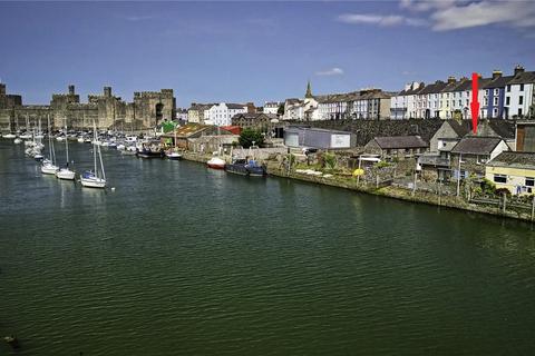 3 bedroom townhouse for sale, Ffordd Santes Helen, Caernarfon, Gwynedd, LL55