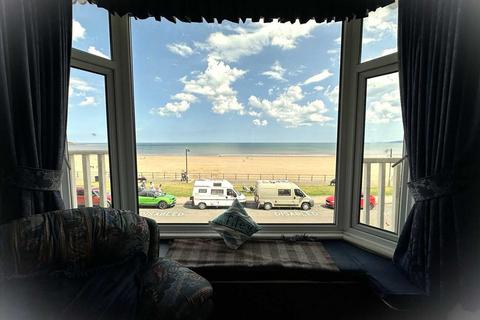 2 bedroom apartment for sale, The Beach, Filey