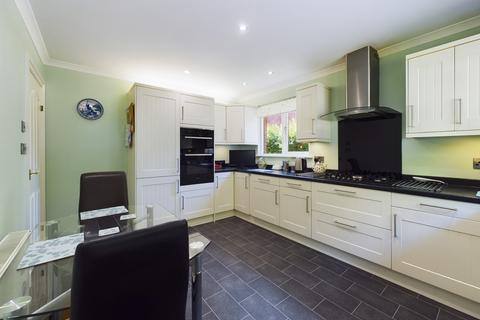 21 Gean Grove, Blairgowrie, PH10 6TL