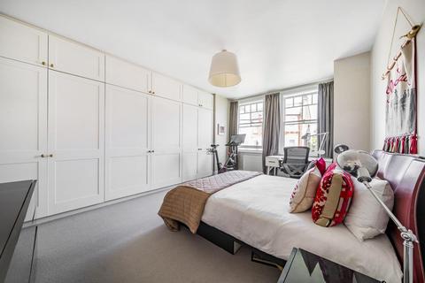 9 Sarre Road, London, NW2 3SN