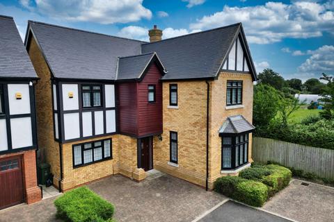 5 bedroom detached house for sale, Rose Court, Milton Keynes MK12