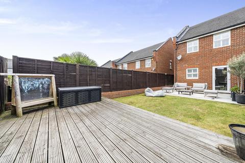 56 Barlow Drive, London, SE18 4NE