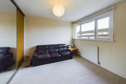 35 Avon Square, Hemel Hempstead, HP2 6DZ