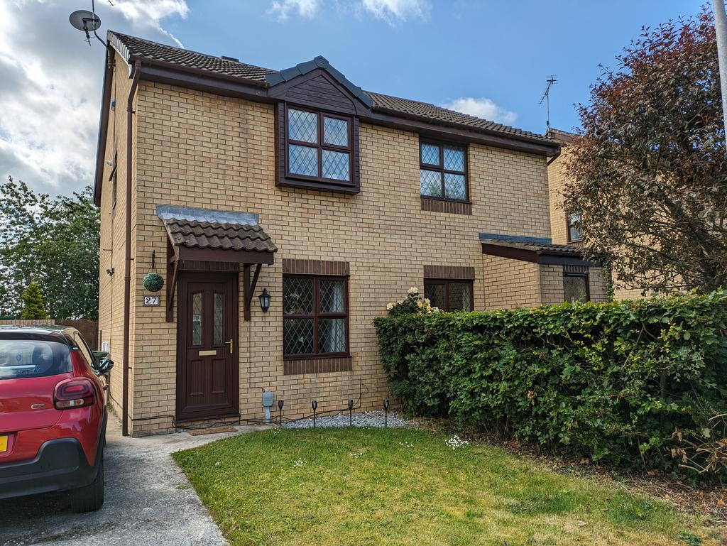 Sheldrake Way, Beverley, HU17 2 bed semidetached house £750 pcm (£