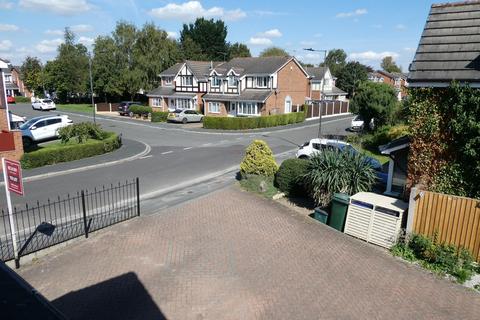 4 bedroom detached house to rent, Church Rein Close, Warmsworth, DN4