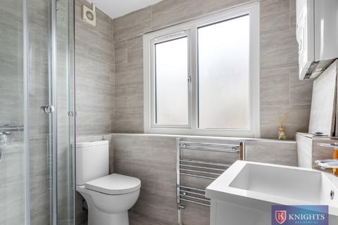 49 Winchelsea Road, London, N17 6XJ