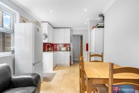 49 Winchelsea Road, London, N17 6XJ