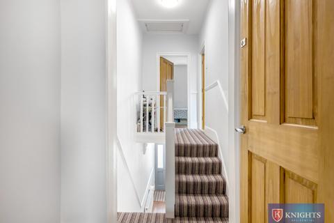 49 Winchelsea Road, London, N17 6XJ