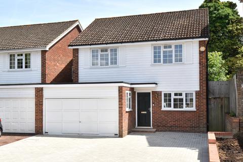 5 bedroom detached house for sale - Kings Avenue,  Bromley, BR1