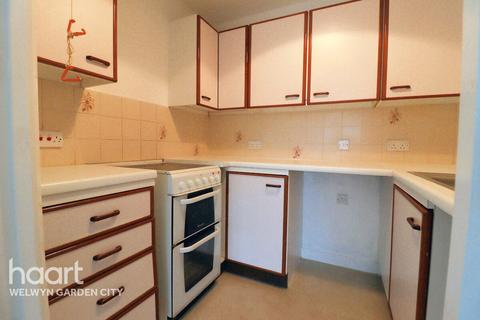 1 bedroom flat for sale - Roseacre Gardens, Welwyn Garden City