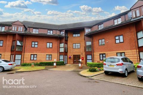 1 bedroom flat for sale - Roseacre Gardens, Welwyn Garden City