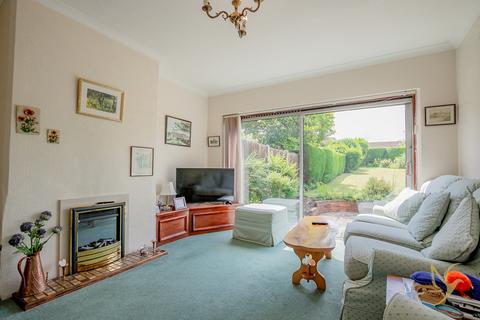121 Bewdley Road, Stourport-on-severn, DY13 8XX
