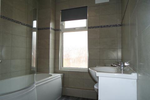 16 Brompton Mount, Leeds, LS11 6HY