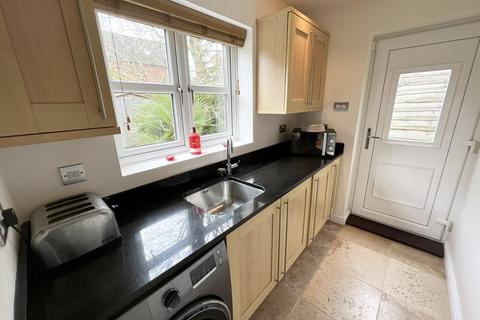 22 Calcutt Way, Shirley, Solihull, B90 1RS