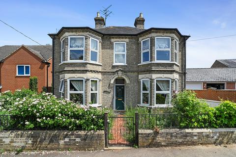 4 bedroom detached house for sale, Stowmarket, Suffolk