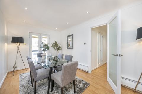 3 Mews Street, London, E1W 1UG