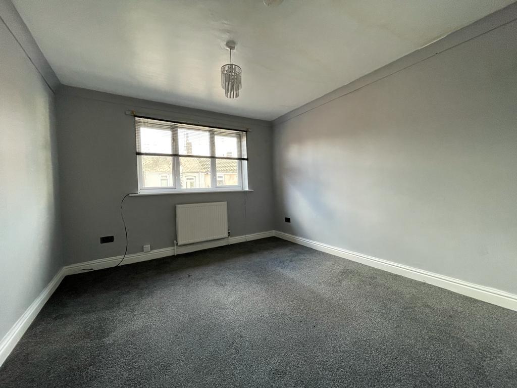 Flat 3 bedroom