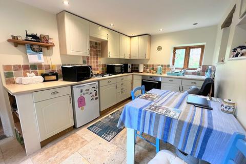 5 bedroom detached house for sale, Happisburgh Road, White Horse Common