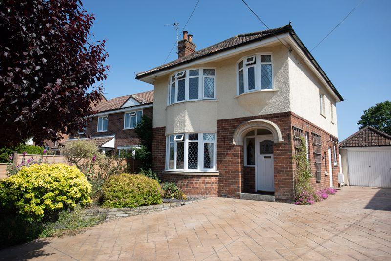 Somerton Road, Huish Episcopi 3 bed detached house for sale £400,000