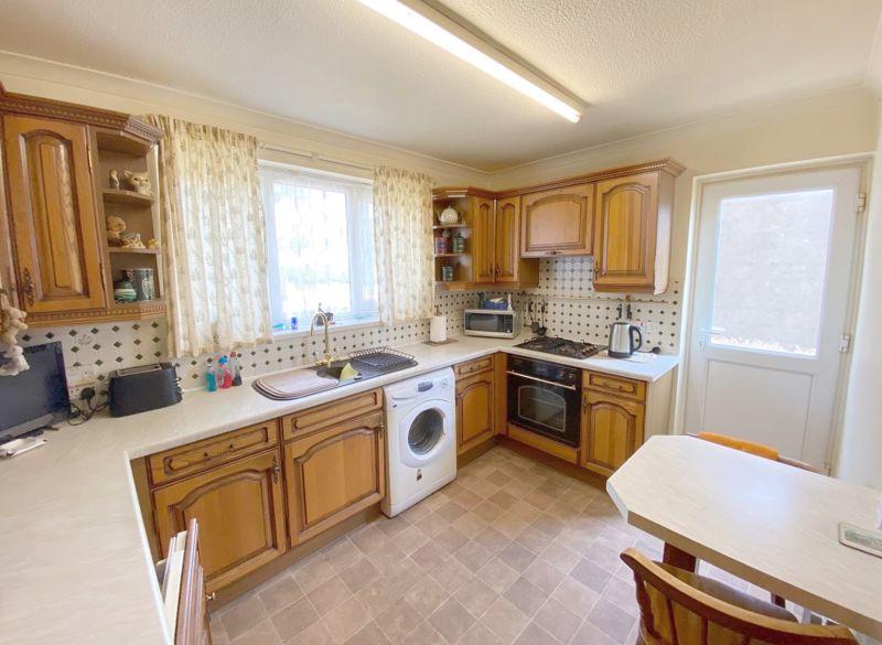 The Fitted Kitchen