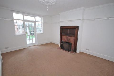 4 bedroom detached house for sale - HENEAGE ROAD, GRIMSBY