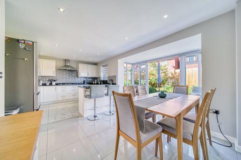 14 Cranesbill Road, Melksham, SN12 7GG