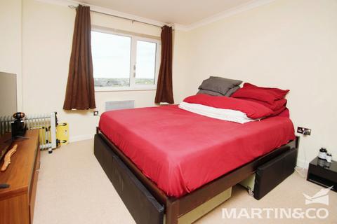 2 bedroom apartment to rent, Wells Crescent, Chelmsford