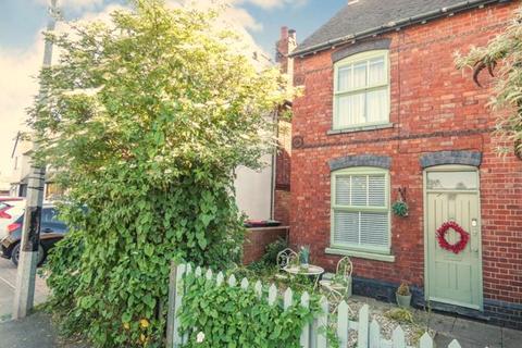 Tamworth Road - 2 bedroom terraced house for sale