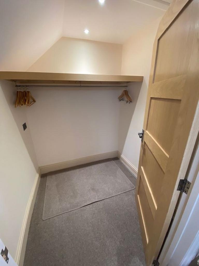 Bedroom 3 walk in