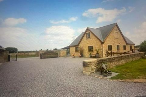 undefined, An unfurnished 4 Bed detached house offering excellent accommodation