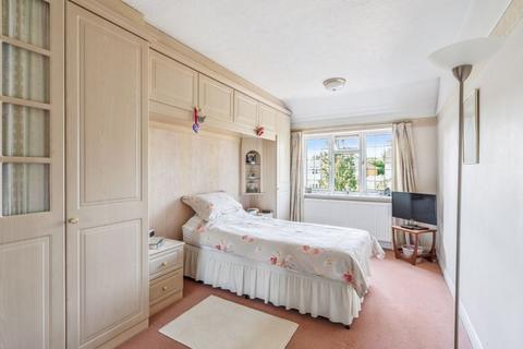 36 Bottrells Lane, Chalfont St Giles, HP8 4EY