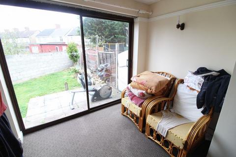 6 Wingate Road, Luton, LU4 8PX