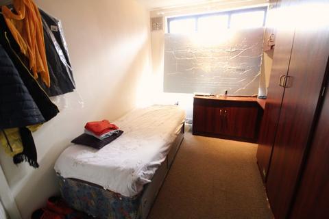 6 Wingate Road, Luton, LU4 8PX