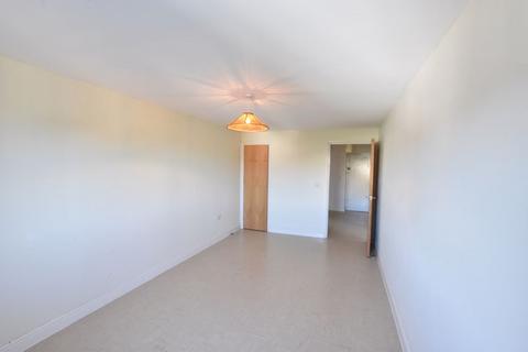 1 bedroom apartment to rent, Station Approach, Epsom KT19 8DL