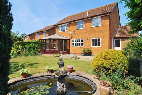 4 bedroom detached house for sale, Gambier Parry Gardens, Longford, Gloucester