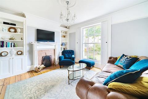 68 Fairview Road, Cheltenham, GL52 2EH